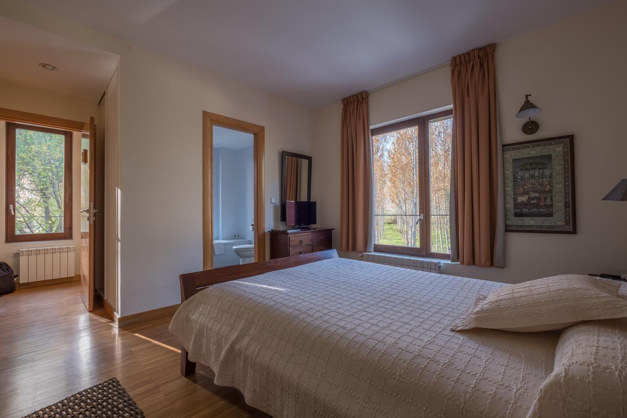 Hotel El Molino De Salinas Салинас-де-Писуэрга Экстерьер фото