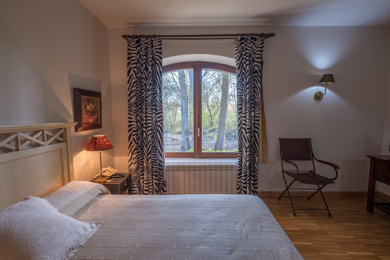 Hotel El Molino De Salinas Салинас-де-Писуэрга Экстерьер фото