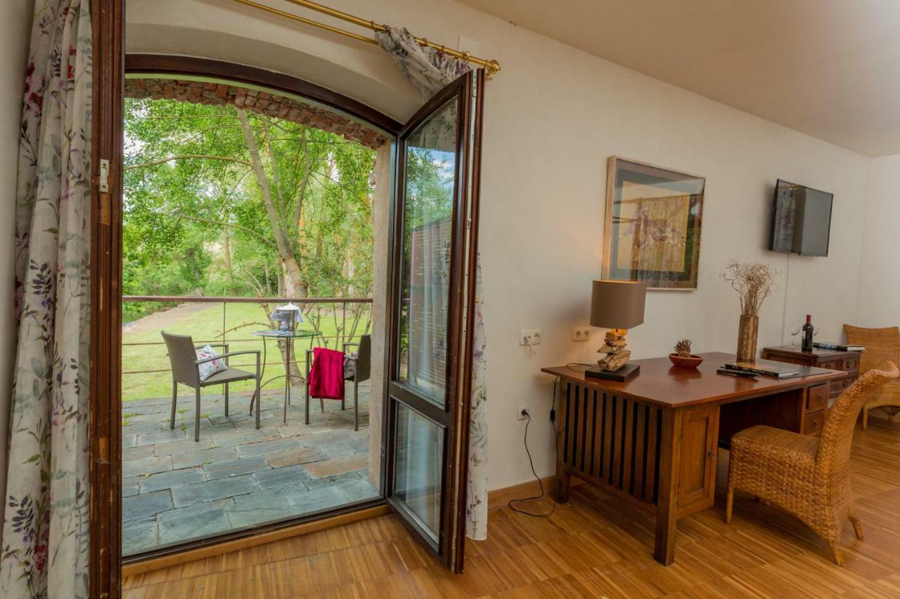 Hotel El Molino De Salinas Салинас-де-Писуэрга Экстерьер фото
