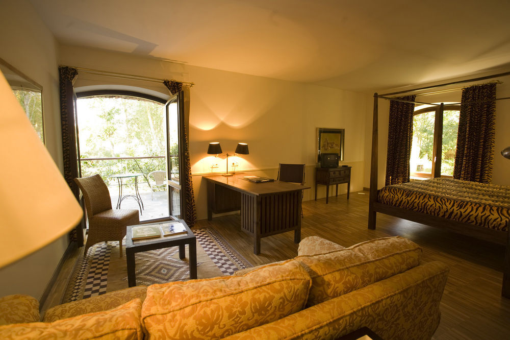 Hotel El Molino De Salinas Салинас-де-Писуэрга Экстерьер фото